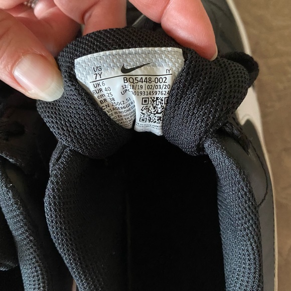 Nike Court Borough Low 2 Boys Youth Size 7 - Picture 14 of 15